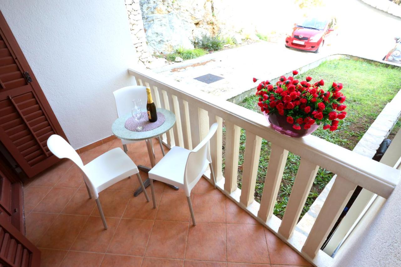 Beach Apartments Vlado Подстрана Екстериор снимка